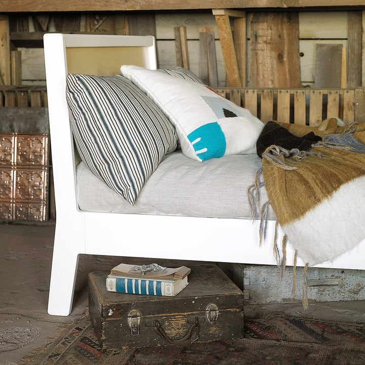 Sparrow Twin Bed