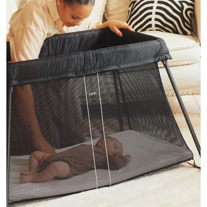 Travel Crib Light + Fitted Sheet Bundle