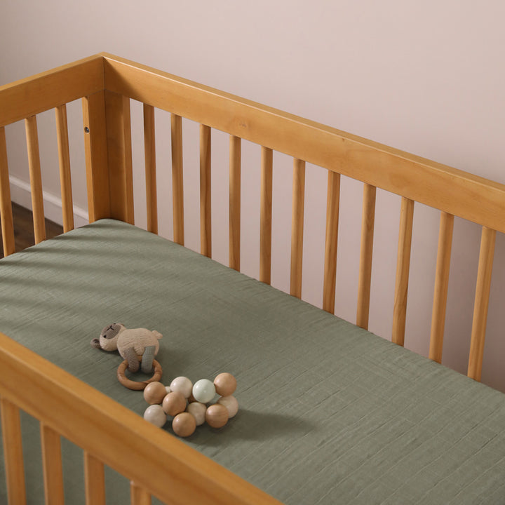 Crib Sheet In GOTS Certified Organic Muslin Cotton