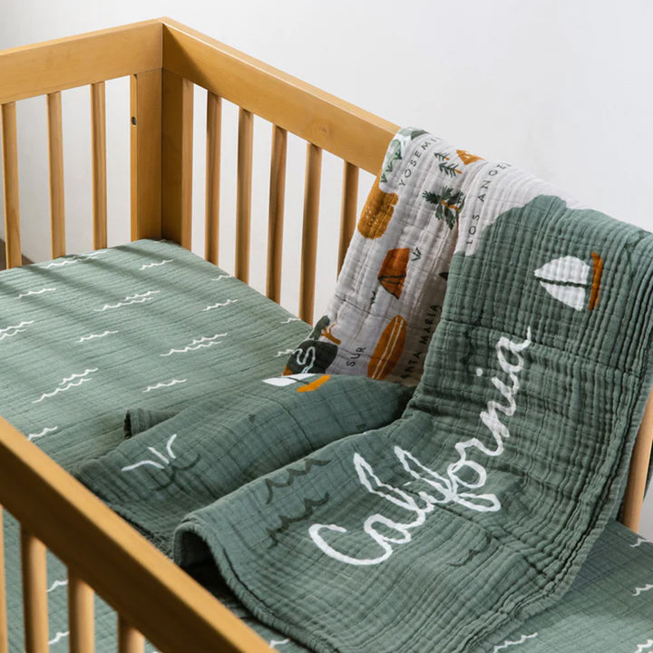 Crib Sheet In GOTS Certified Organic Muslin Cotton