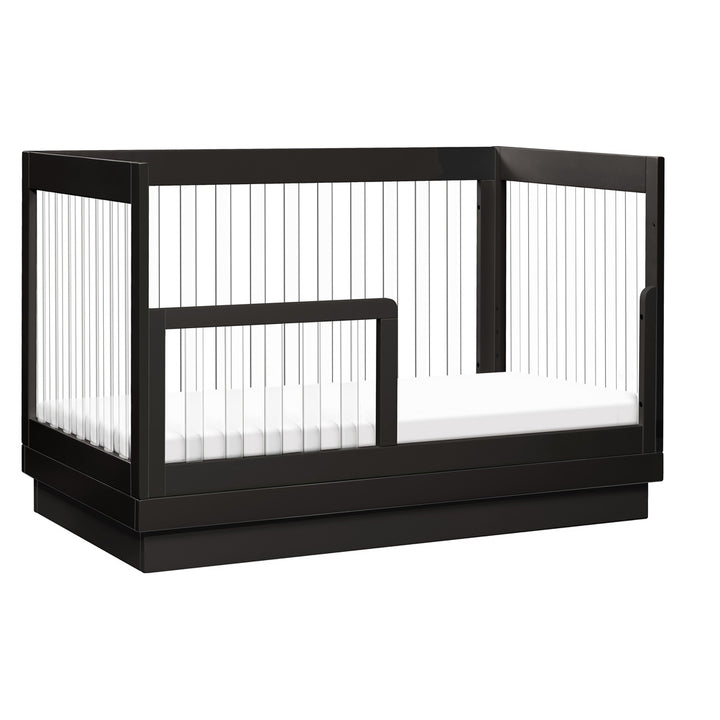 Harlow 3-in-1 Convertible Crib with Toddler Bed Conversion Kit