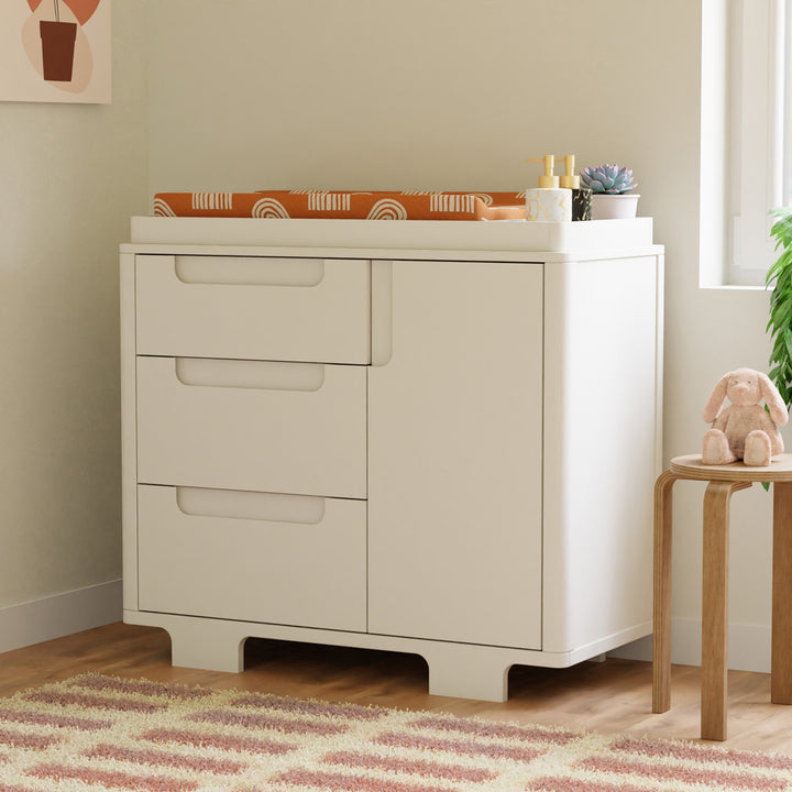 Yuzu 3-Drawer Changer Dresser