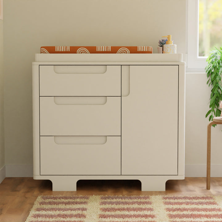 Yuzu 3-Drawer Changer Dresser