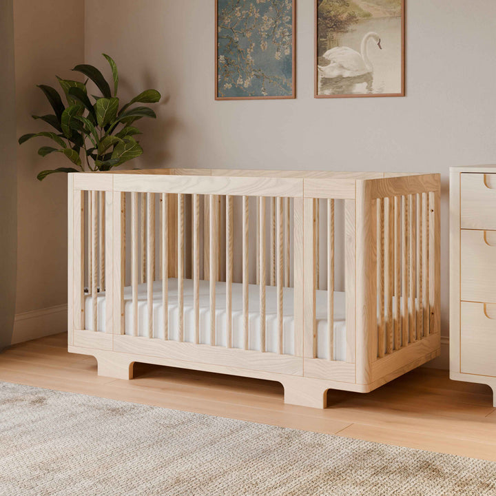 Yuzu 8-In-1 Convertible Crib With All Stages Conversion Kits