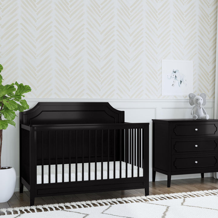 Chloe Regency 4-in-1 Convertible Crib