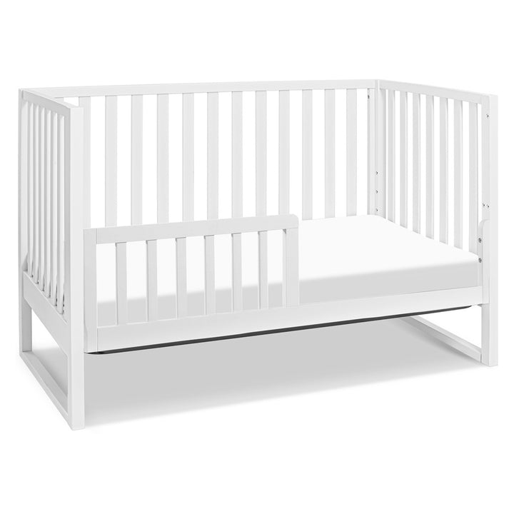 Hunter 3-in-1 Convertible Crib