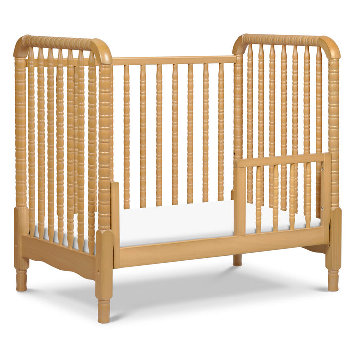 Jenny Lind 3-in-1 Convertible Mini Crib