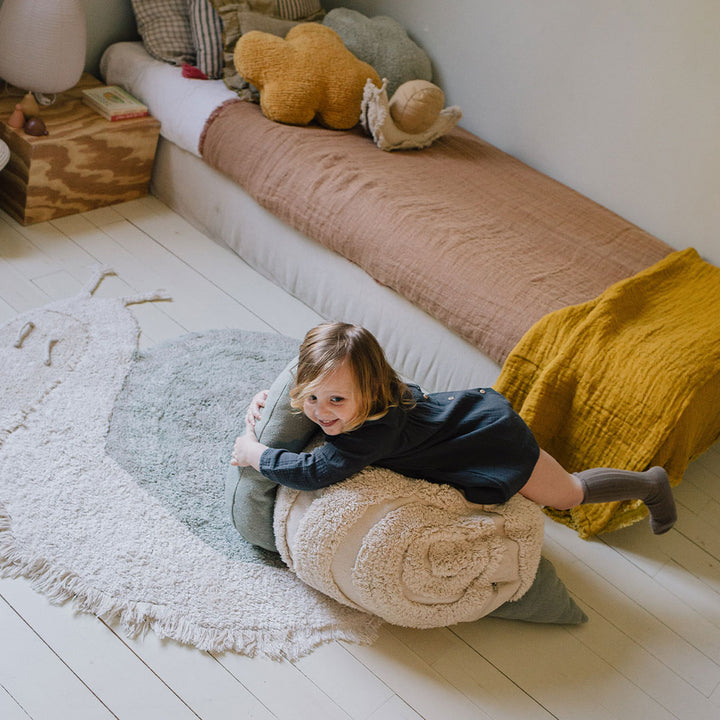 Snail Washable Animal Rug