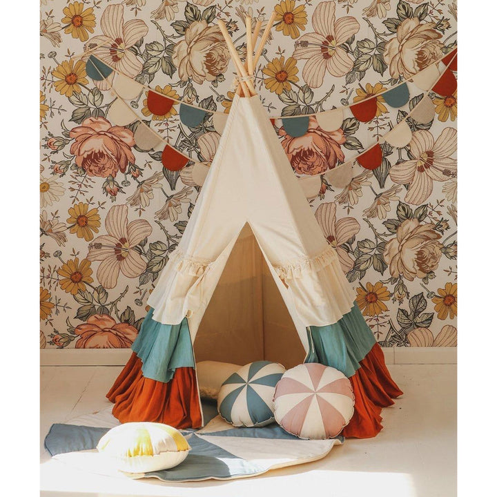 Teepee Tent with Frills