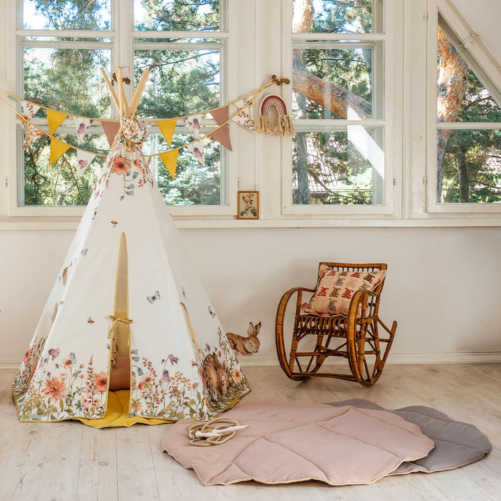 Teepee Tent with Pattern and Mat Set