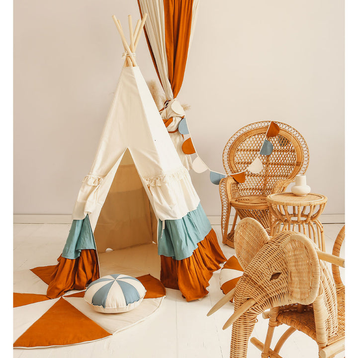 Teepee Tent with Frills and Mat Set