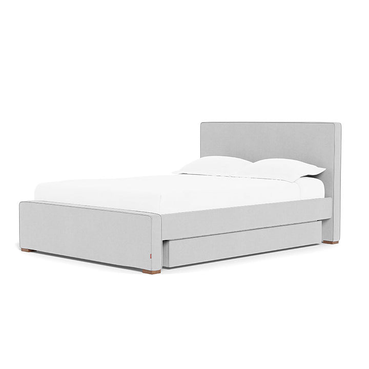 Dorma Queen/King Bed