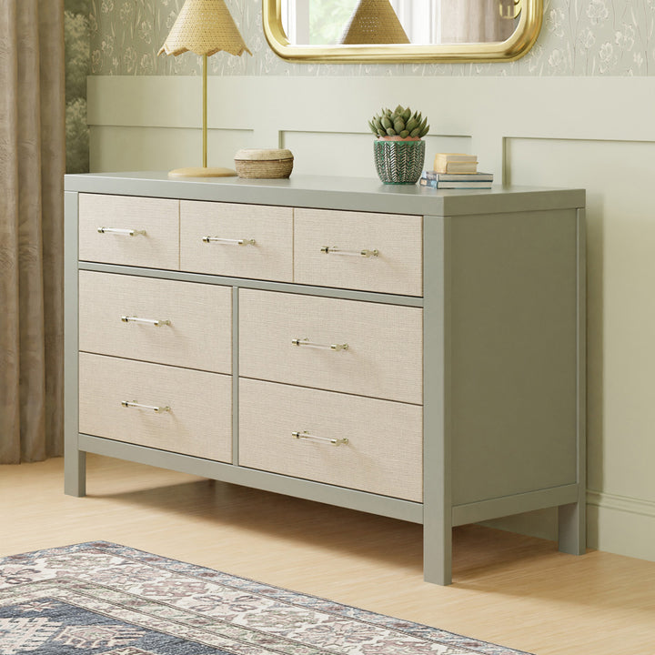 Eloise 7-Drawer Dresser