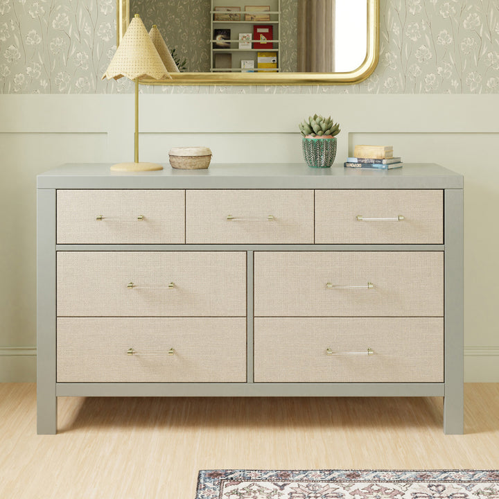 Eloise 7-Drawer Dresser