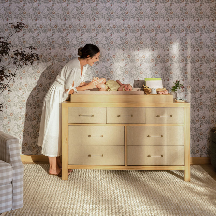 Eloise 7-Drawer Dresser