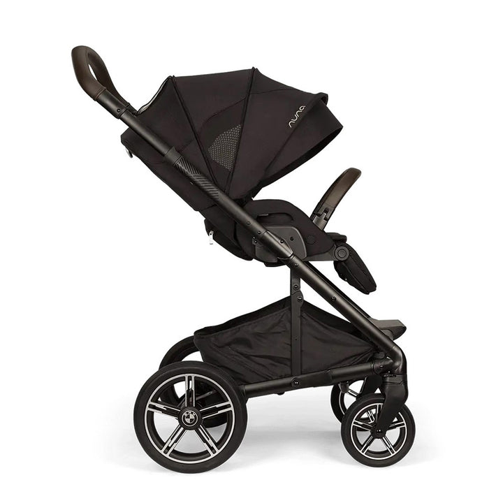 MIXX Next Stroller + PIPA Series Travel System