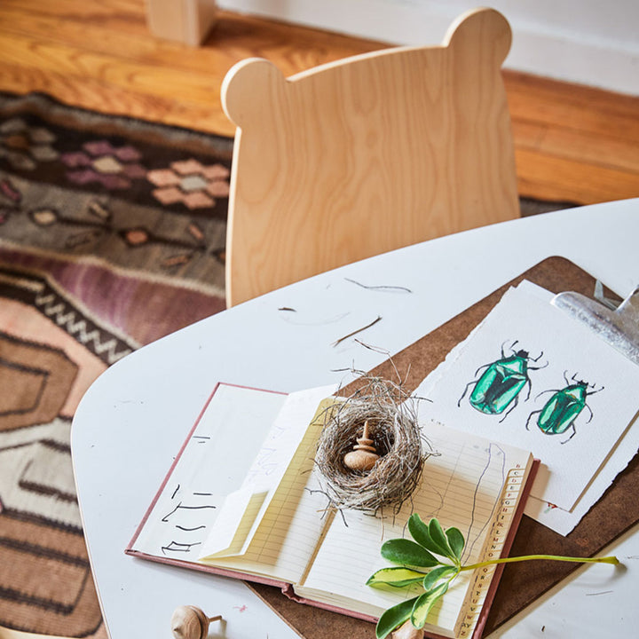 Play Table in White