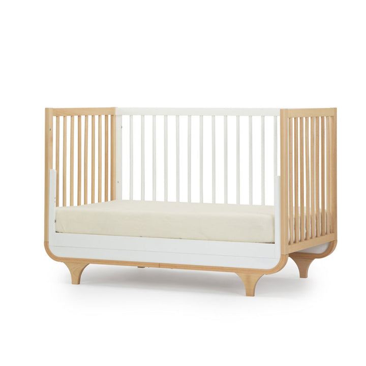 Jolly 3-in-1 Convertible Crib