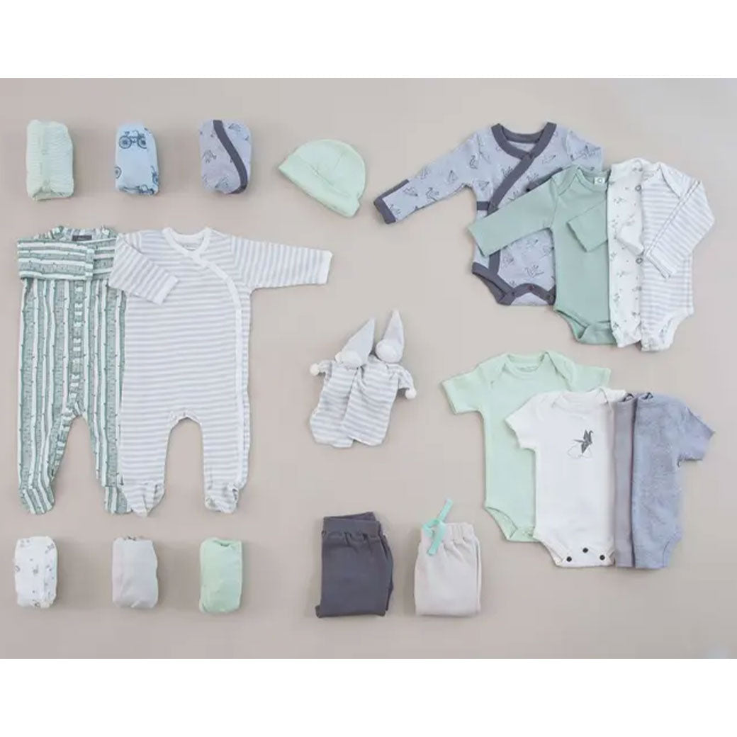 Baby 2024 clothes bundle