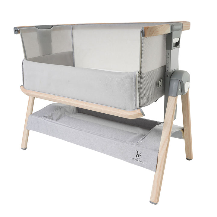 California Dreaming Bedside Bassinet