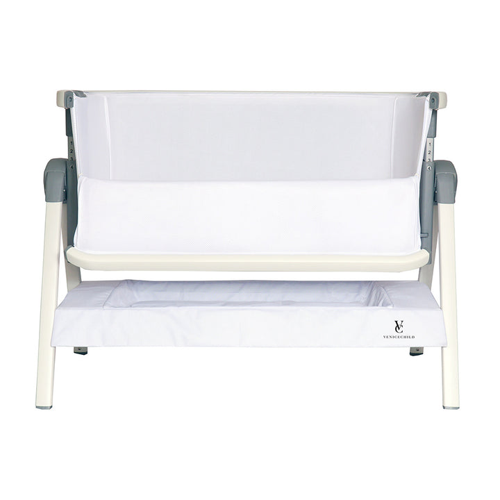 California Dreaming Bedside Bassinet