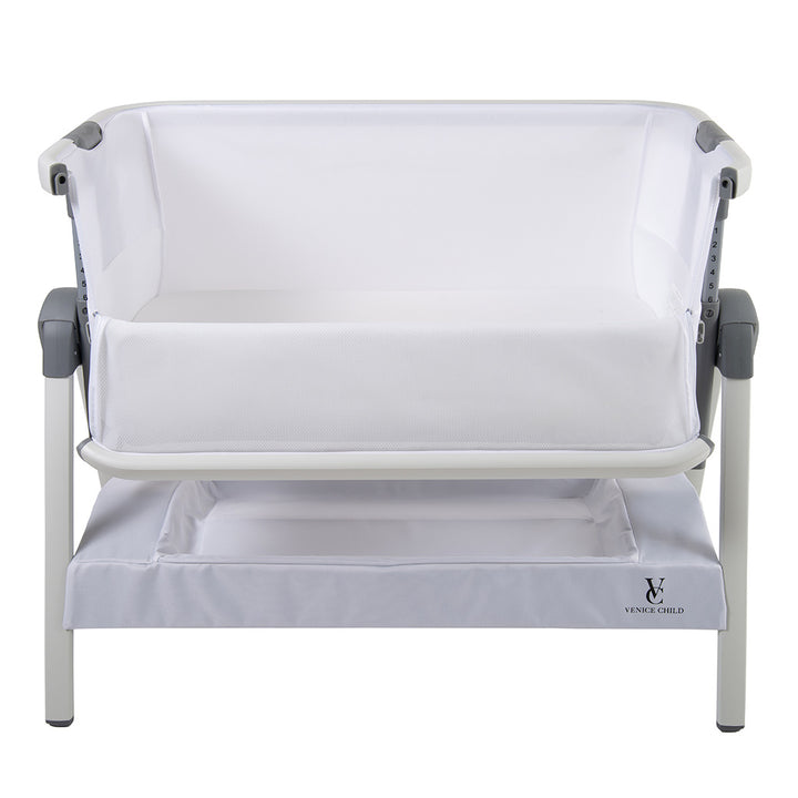 California Dreaming Bedside Bassinet