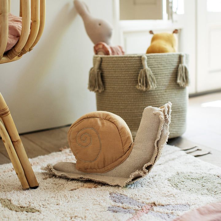 Lazy Snail Cushion