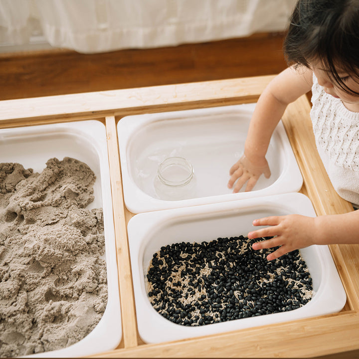 Sand and Water Table