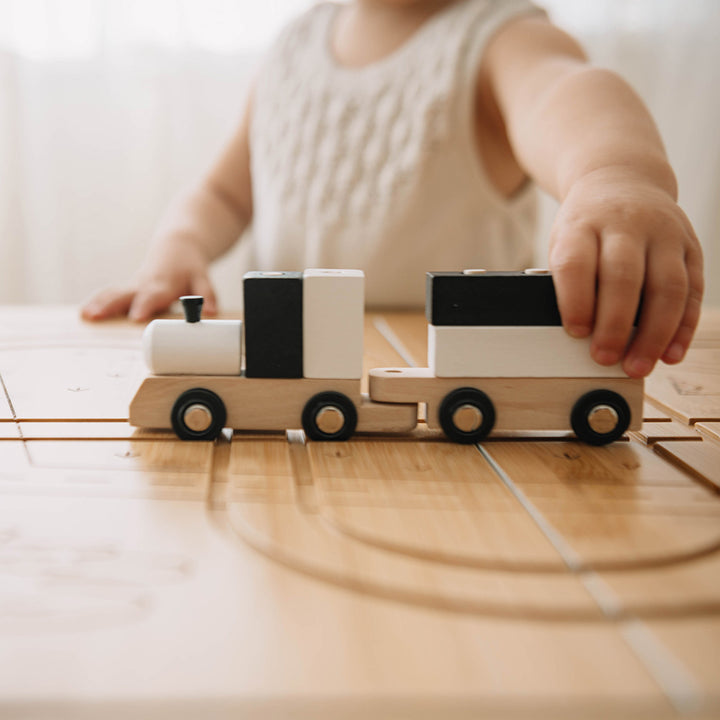 Sand and Water Table