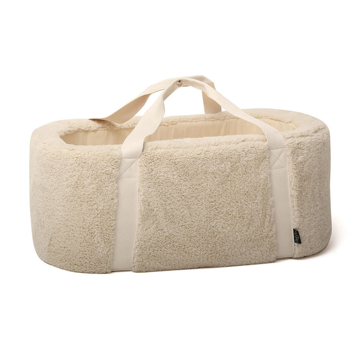 Charlie Crane KUKO Moses Basket with handles up  in -- Color_Fur Milk